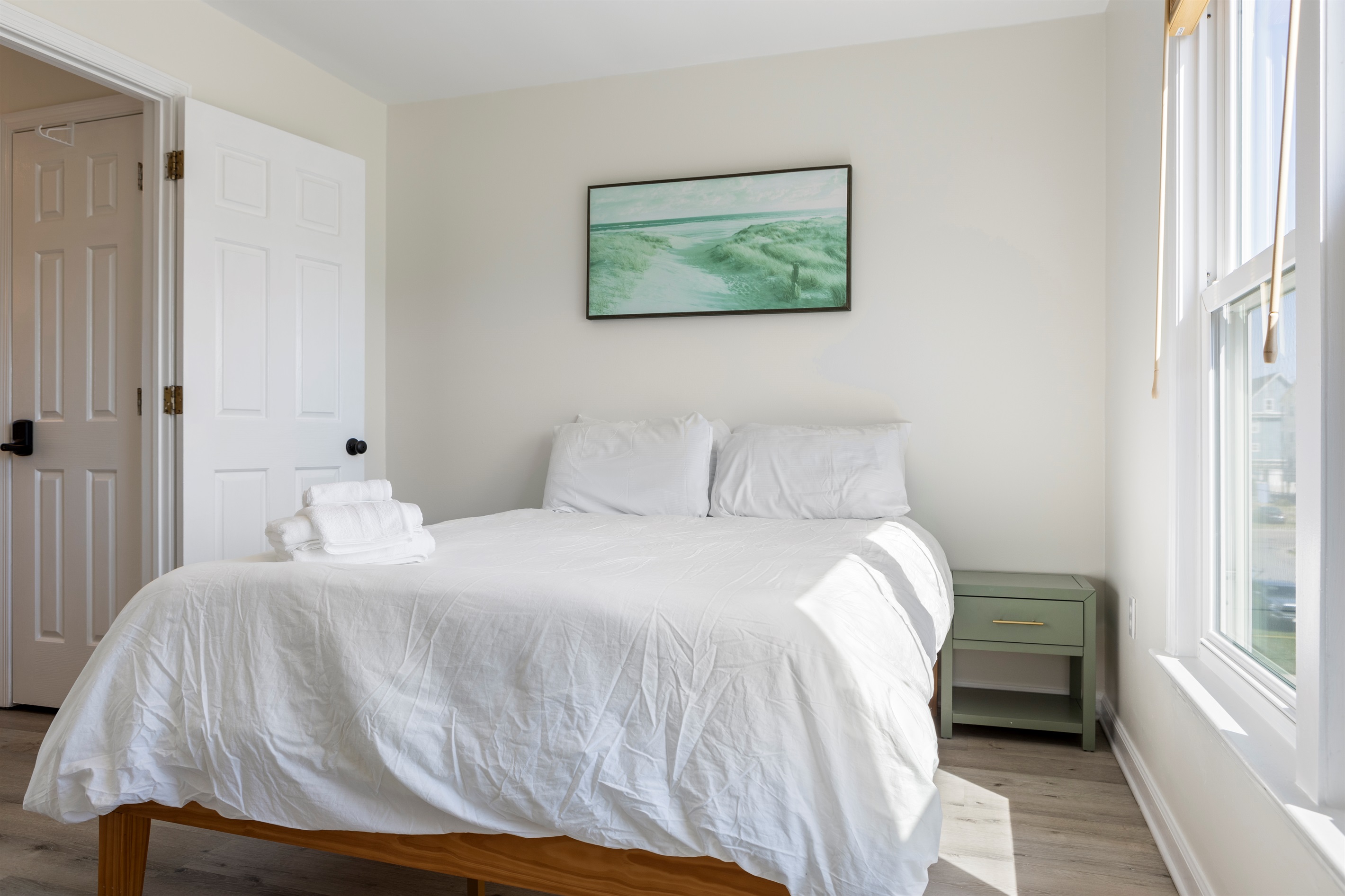 Bedroom 1: Queen bed