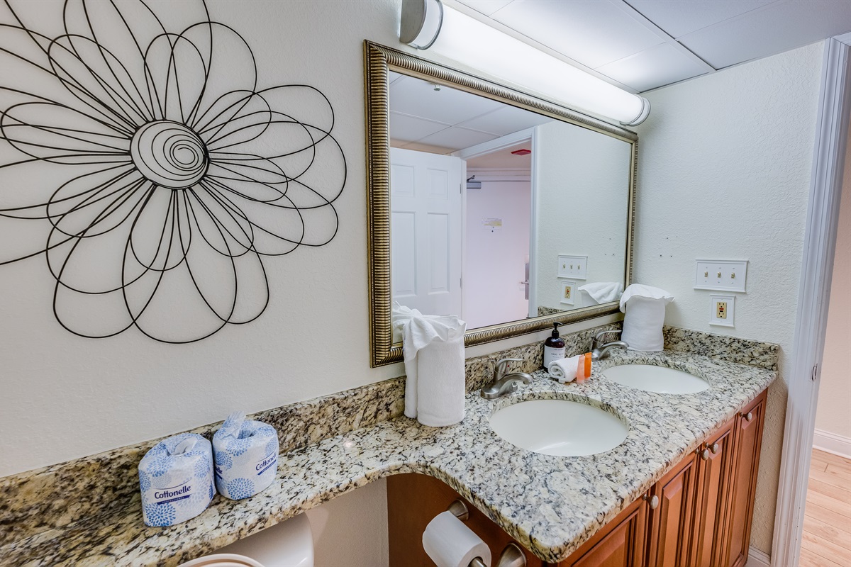 Amazing Private Bathroom