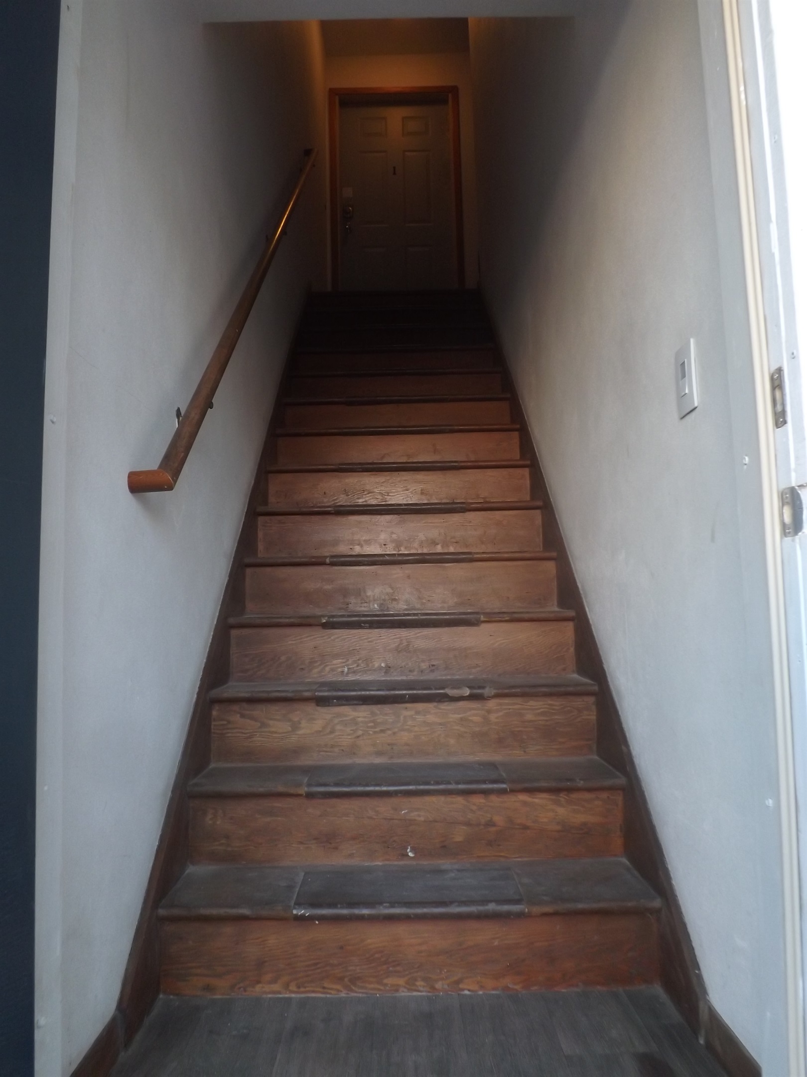 Full flight of steps to get upstairs to unit