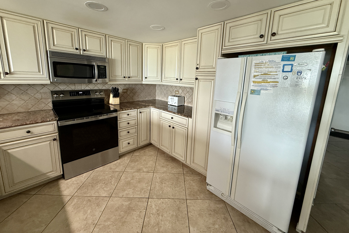 Spacious and Fully Stocked Kitchen
