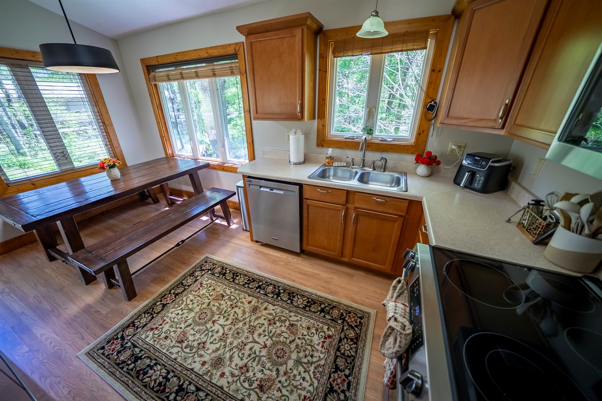 Simple, clean, and fully equipped, everything you need to feel right at home.