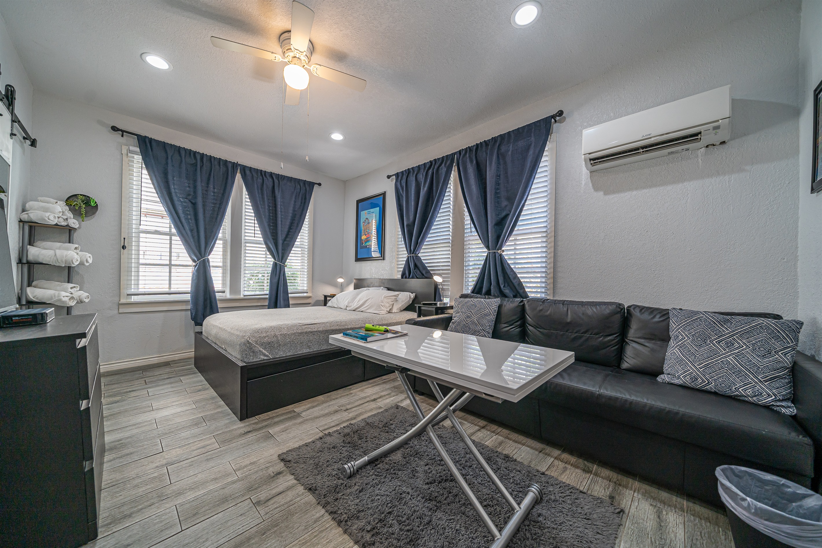 Bed, Coffee Table