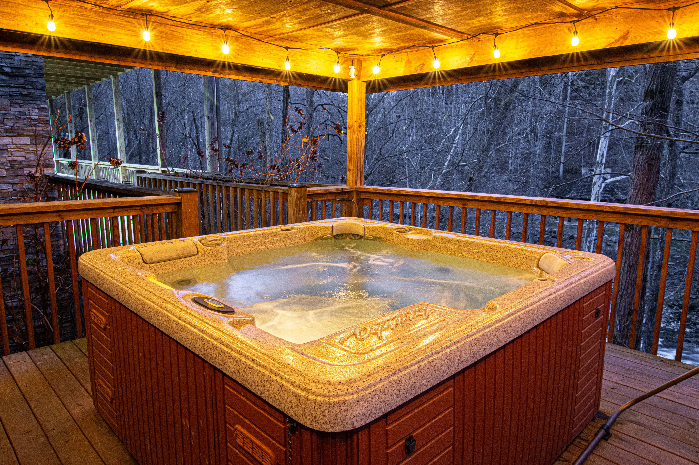 Perfect relaxation spot to listen to the river flowing by and rest after a big day out on the town.