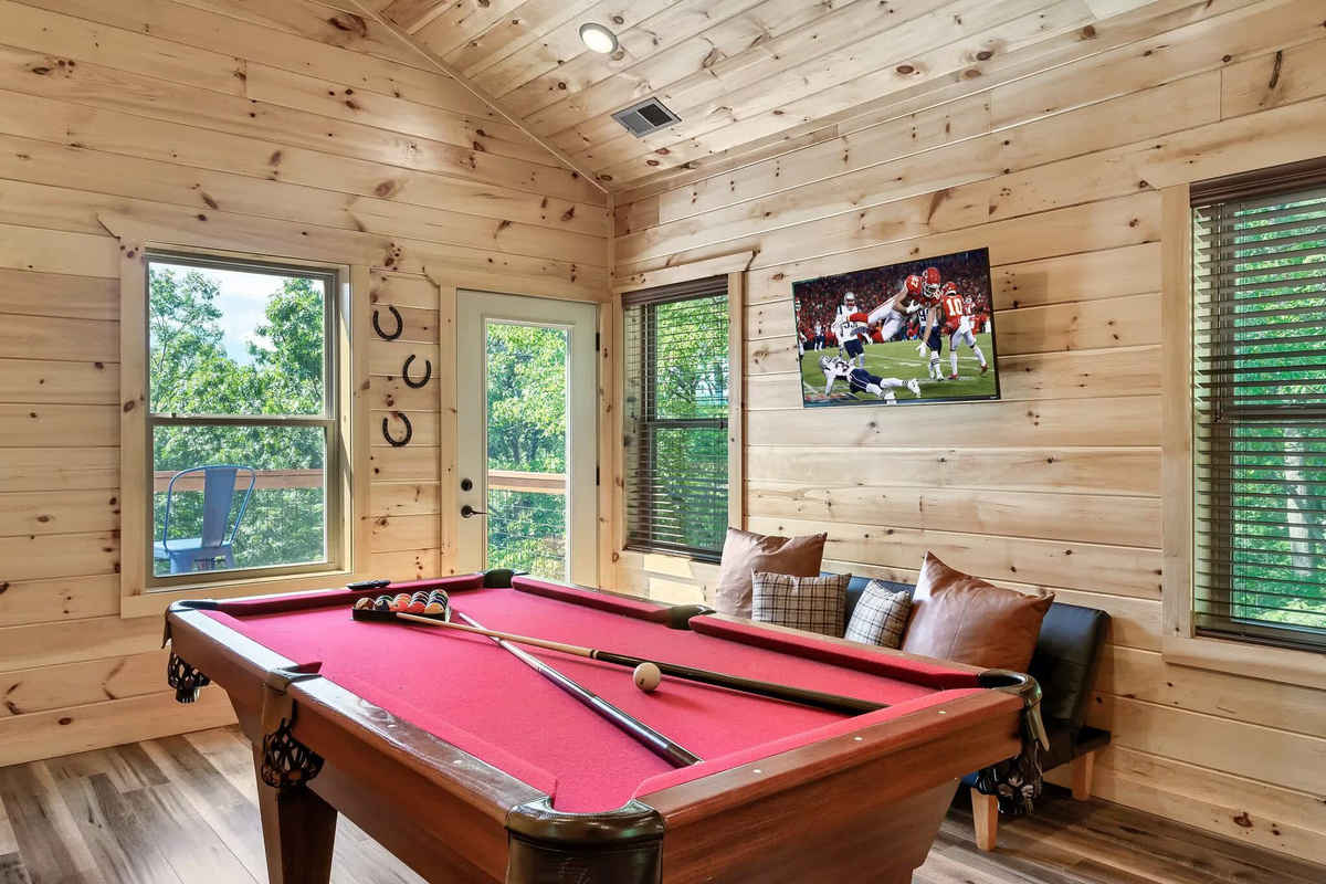 Pool table, fun for all!