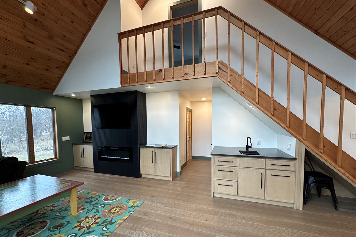 More livingroom updates to come later in the year.