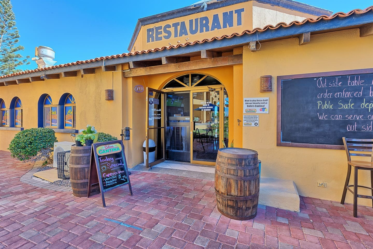 Colin's Cantina Restaurant is on site