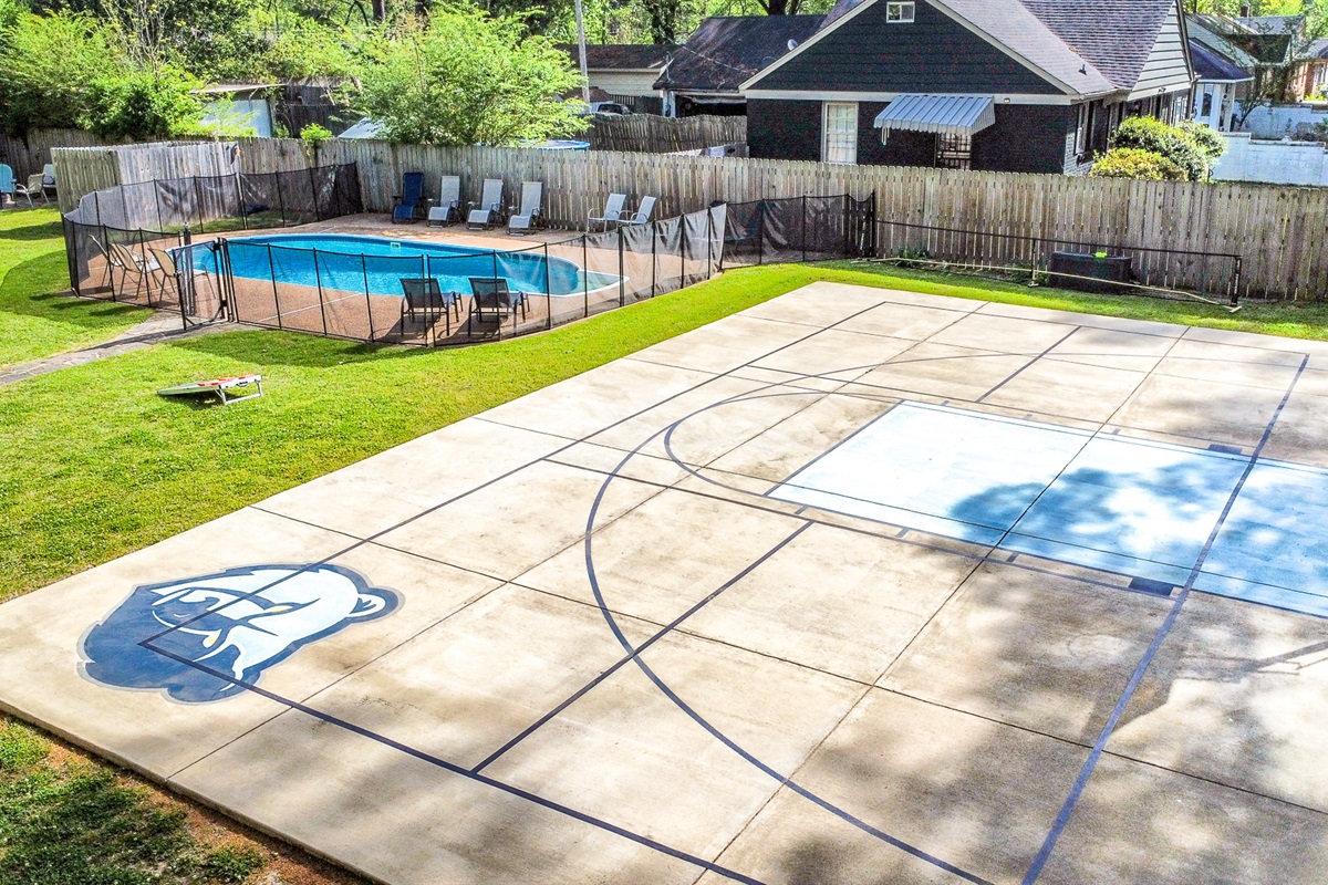 Basketball/Pickleball court and pool