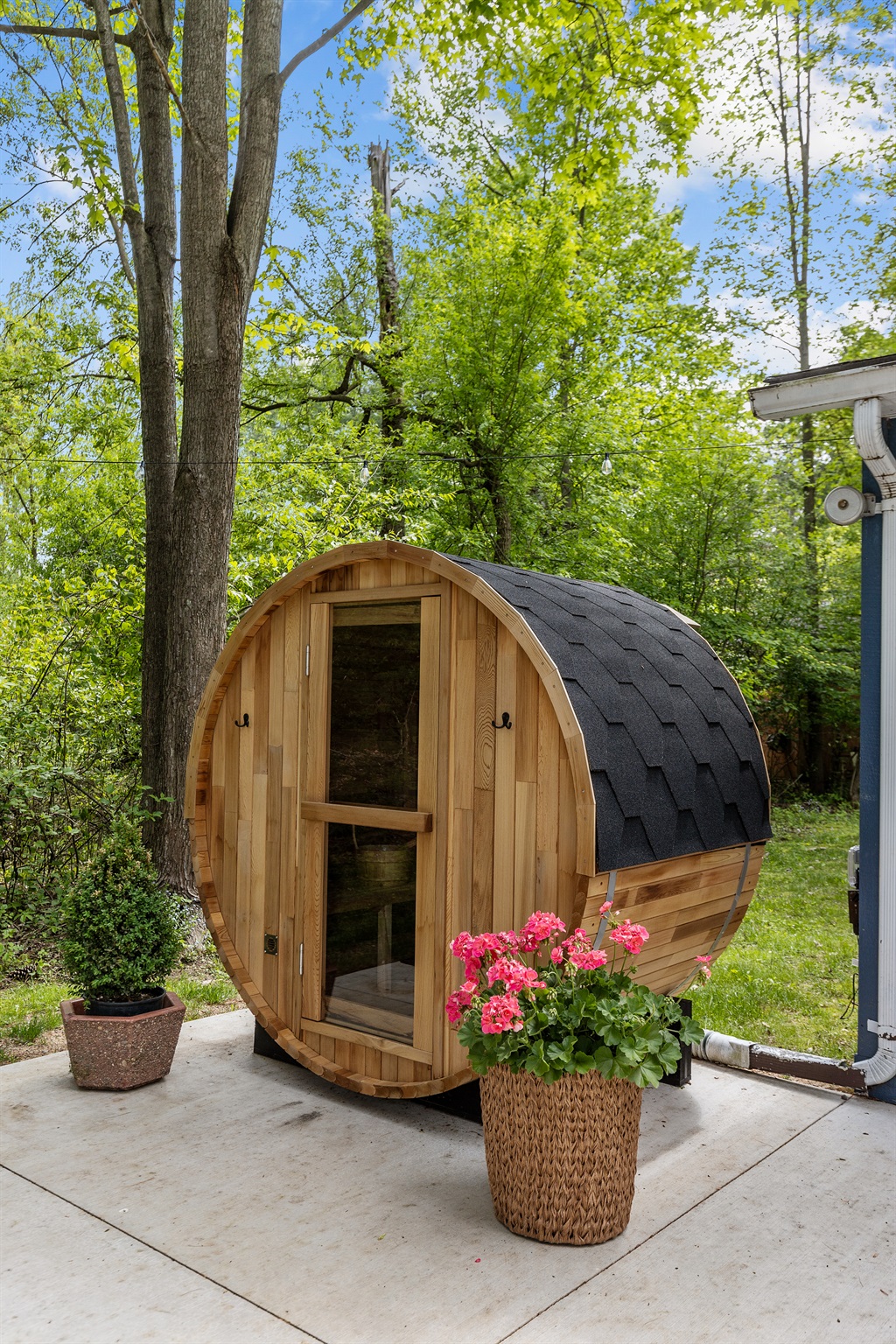 Your private sauna escape—perfect after a day on the lake or under the stars