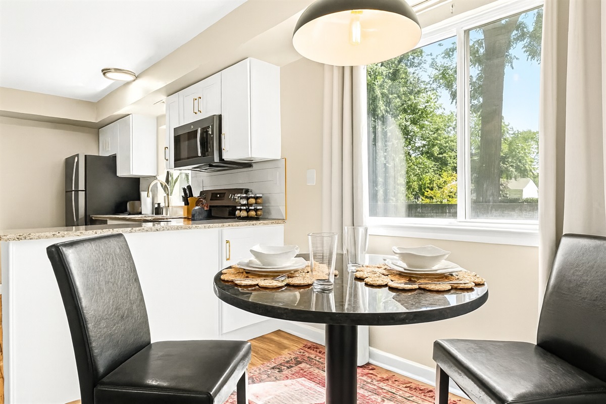 Start your day on a delightful note by relishing your mornings at our kitchen.