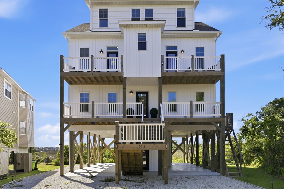 Elevated coastal home with spacious decks and plenty of room for the whole group