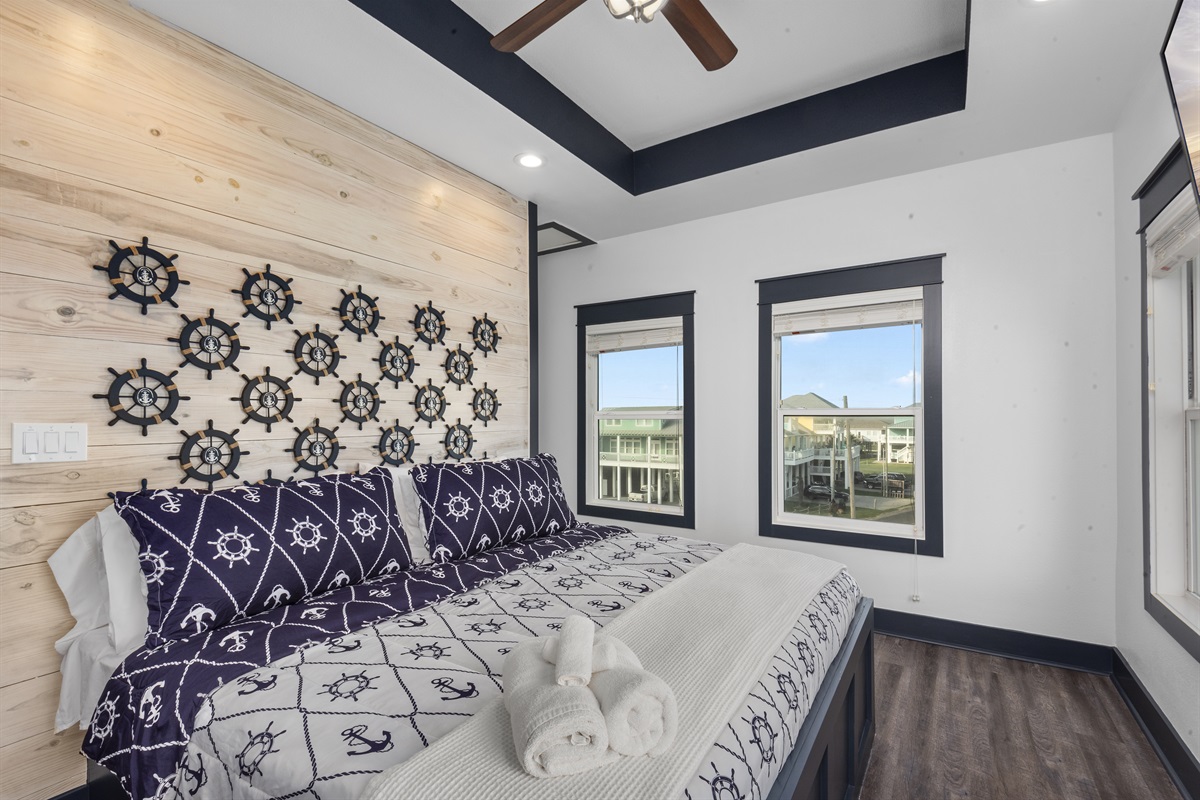 c18f998f84c04d1f987ff930314ba771 Large | Beachhouse | Texas | TX | Vacation Homes | Galveston | Crystal Beach | Kokomo | Breezy Days | Beachfront Elegance | Sunrise Serenity | Southern Sands Property Management, LLC