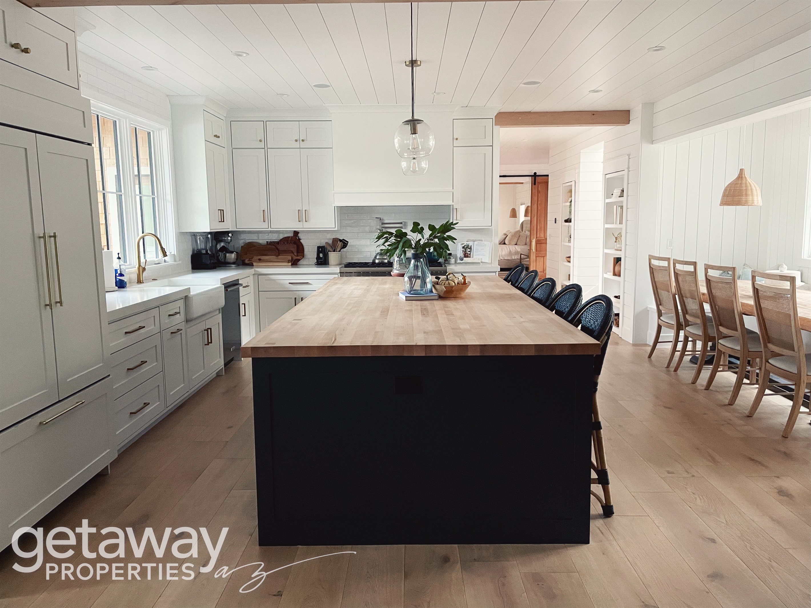 kitchen island