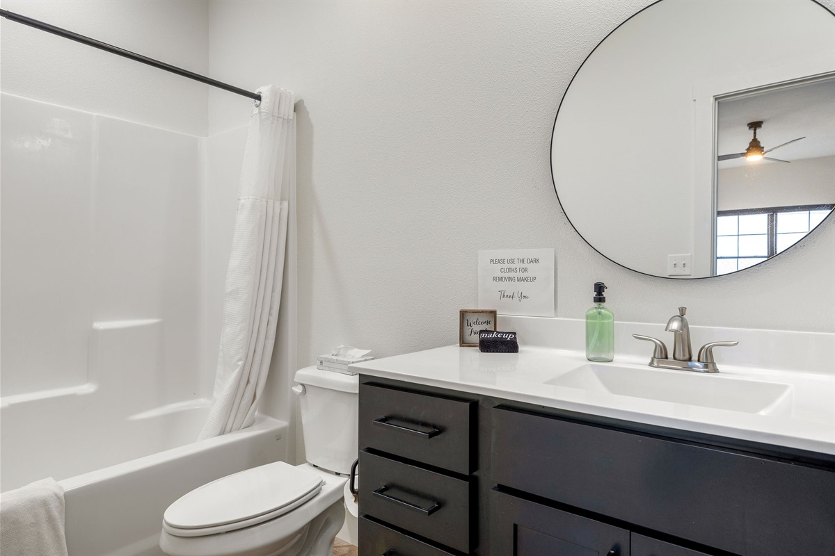 Ensuite bath