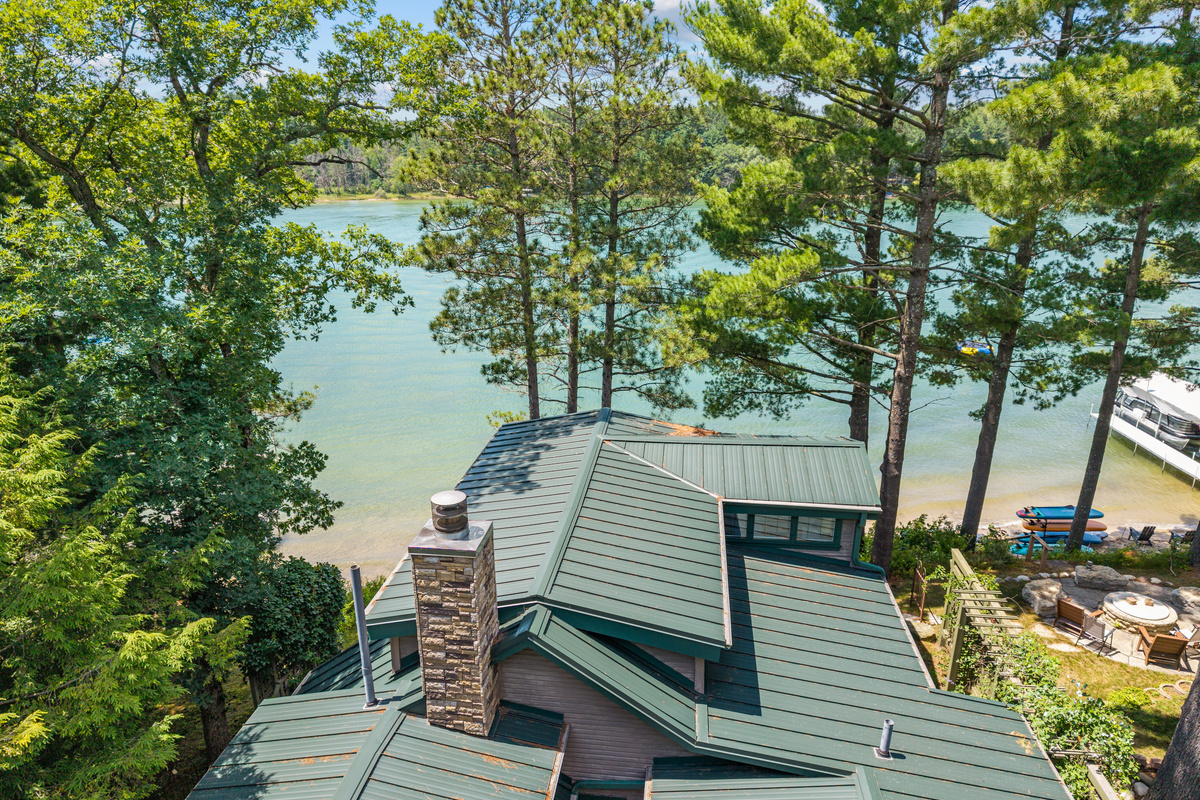 See the entire property from above and discover your own peaceful escape on the lake.