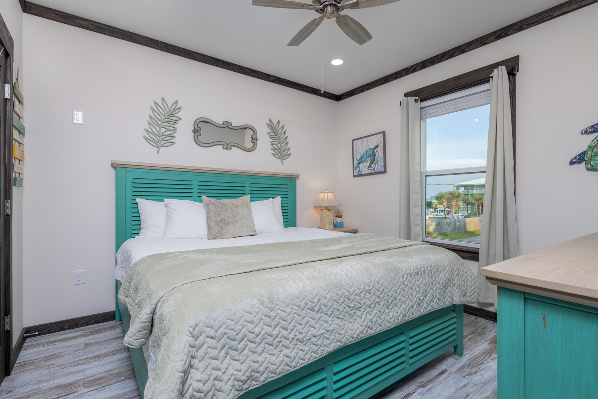 Guest King Bedroom
