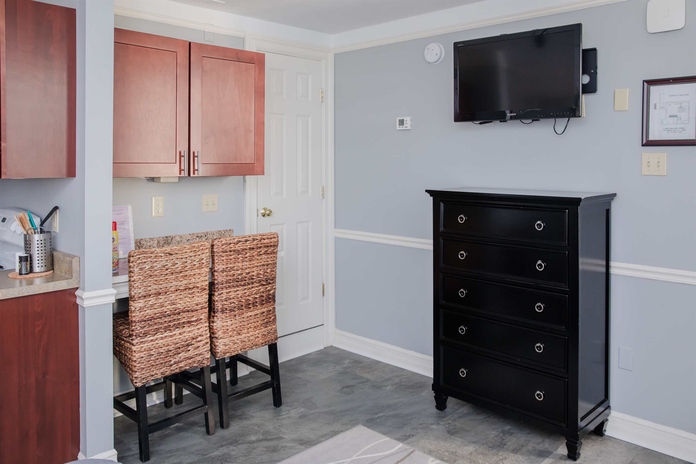 Creamery Apt 9 studio apt