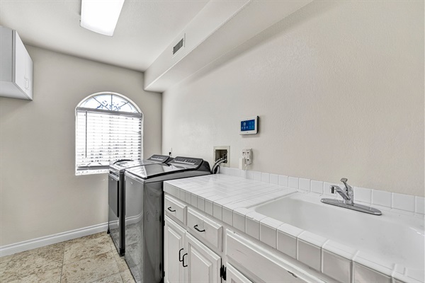 On‑site laundry room: handy for families, long stays, or post‑pool towels