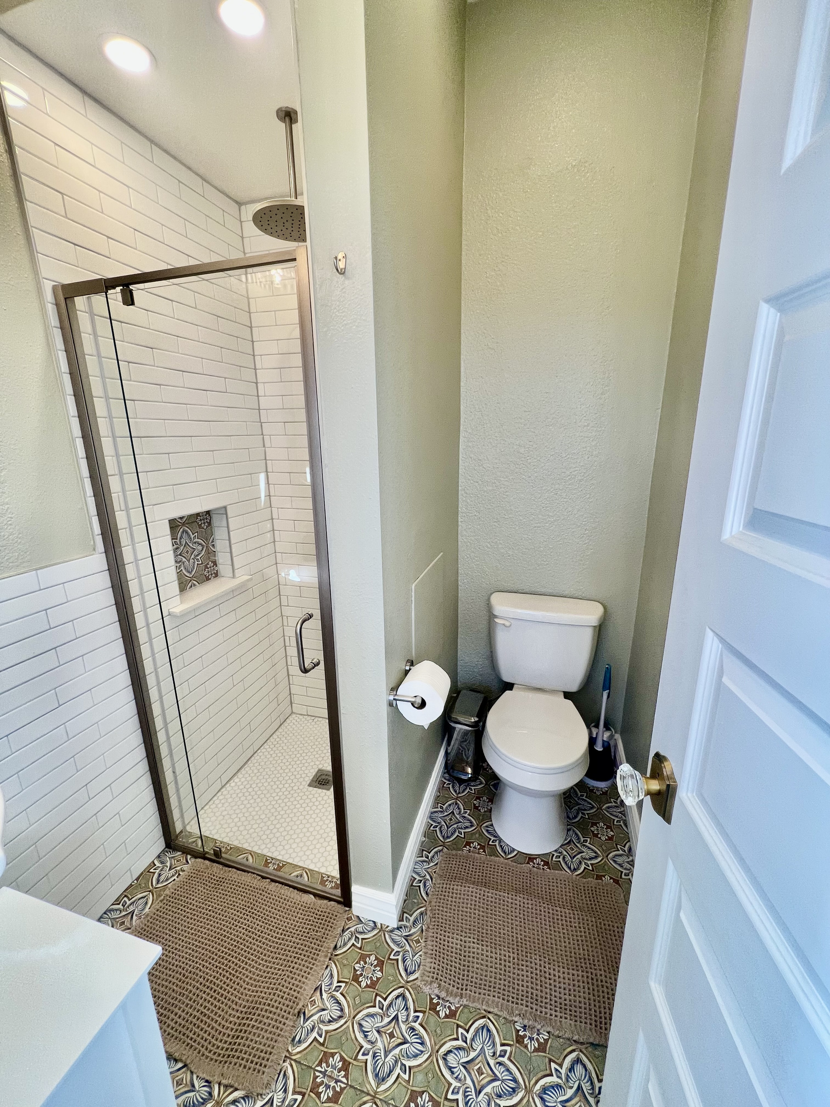 From the artful designer tile to the sparkling walk-in shower, every detail is crafted for your comfort.