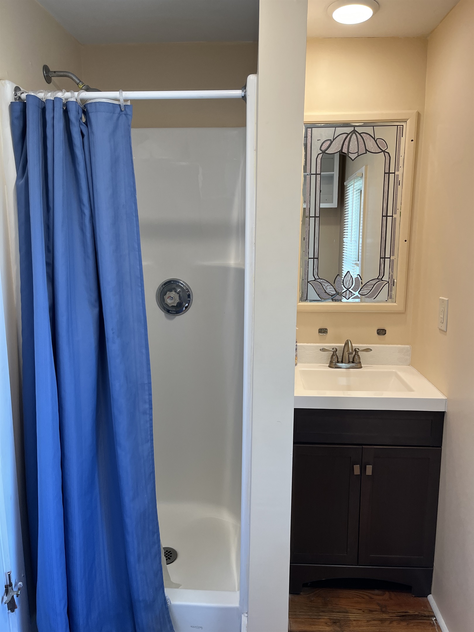 1st floor bath with shower
