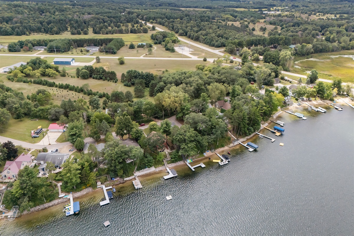 Silver Lake offers boat-up access to the iconic Silvercryst Supper Club—dock, dine, and enjoy a true Wisconsin tradition.