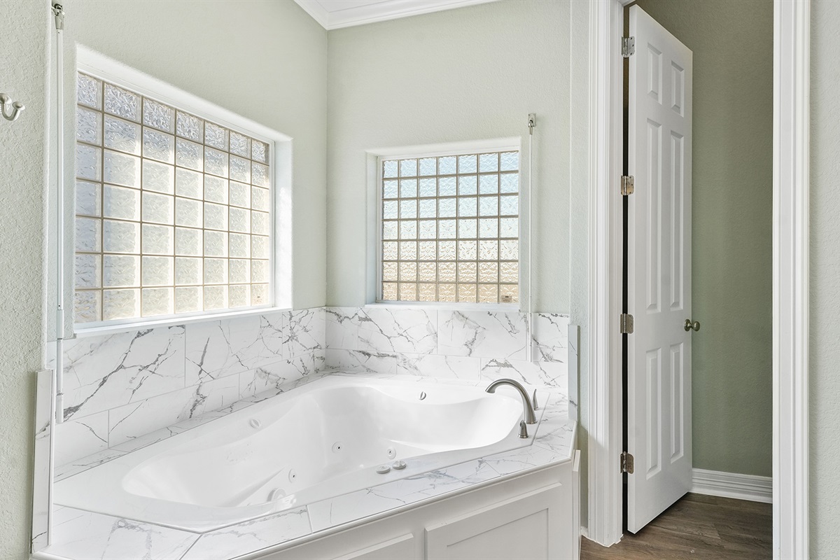 Luxuriate in the jetted soaking tub - the perfect remedy after a day of sun and sand.