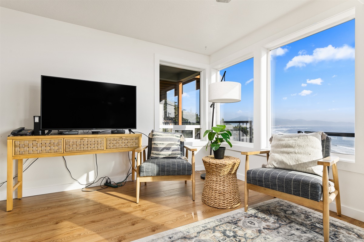 UNIT B - Living Area