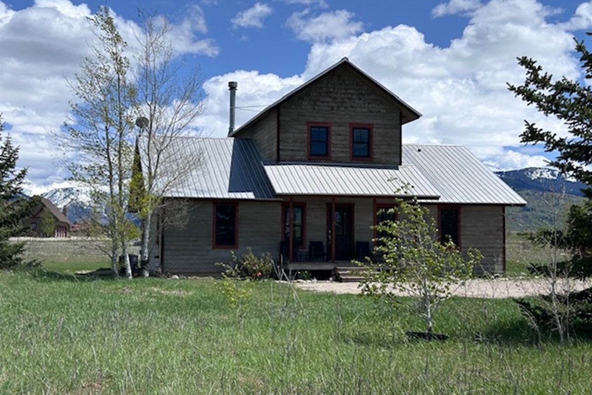 Welcome to Targhee Farmhouse!