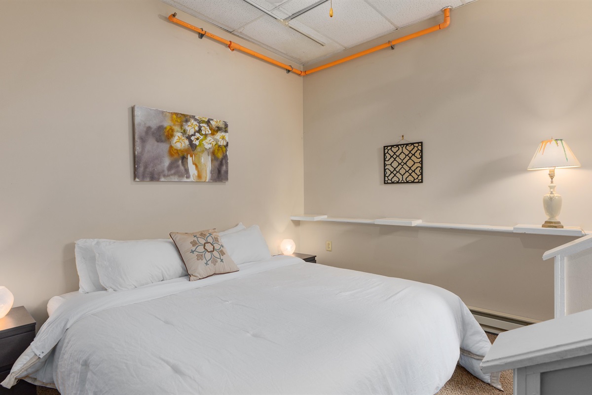 There's an AC and ceiling fan, plus room heater.