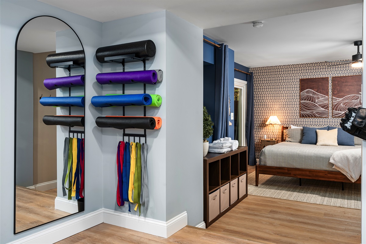 Your own private fitness studio—mirrors, mats, TRX, and space to move. Stay on track even on vacation.