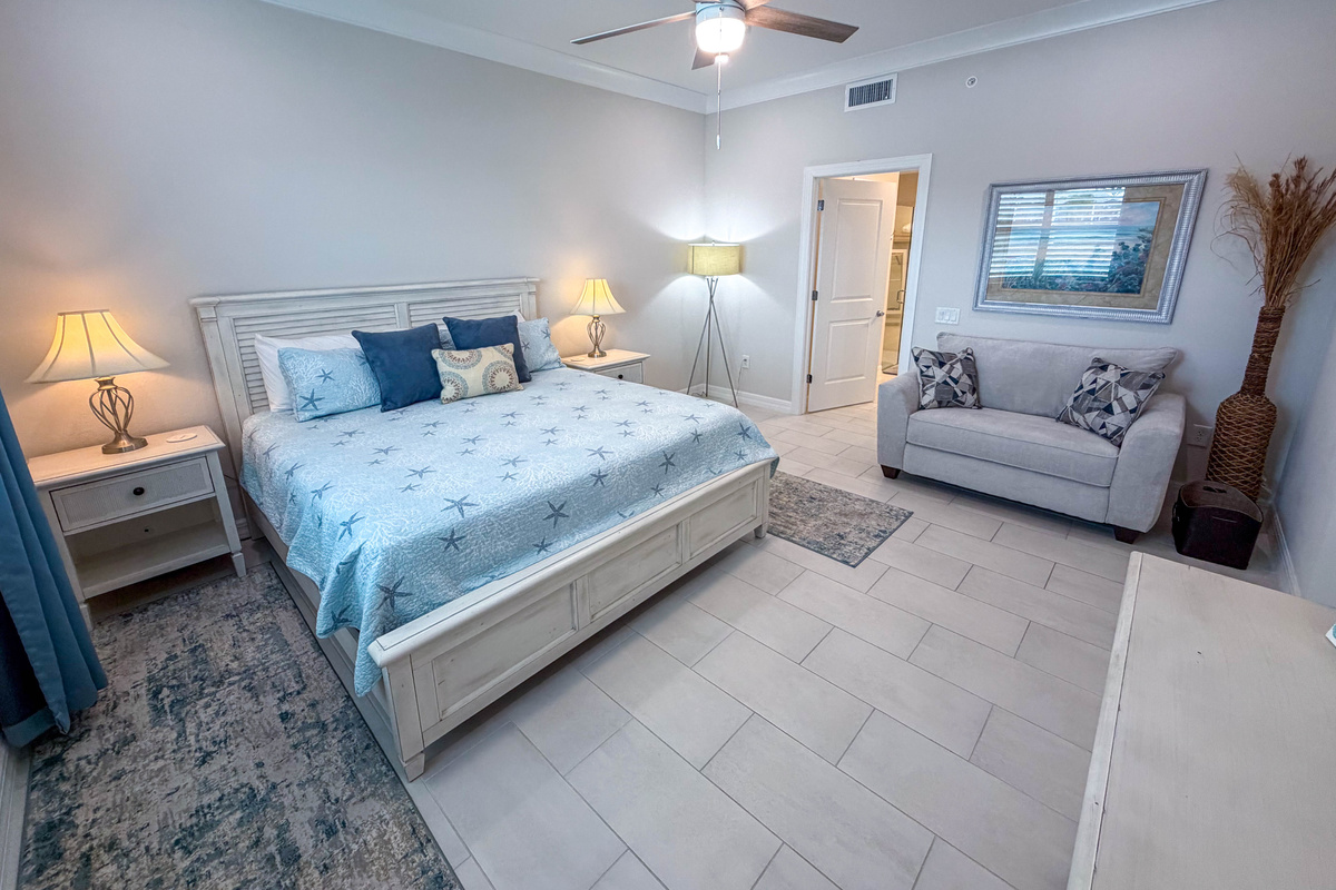 Master Bedroom Ensuite (King)