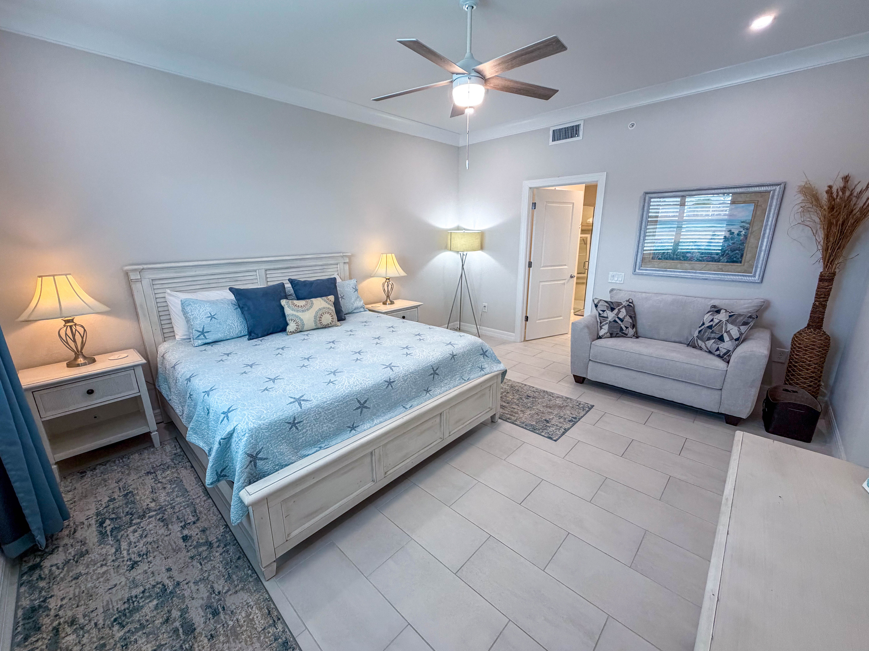 Master Bedroom Ensuite (King)
