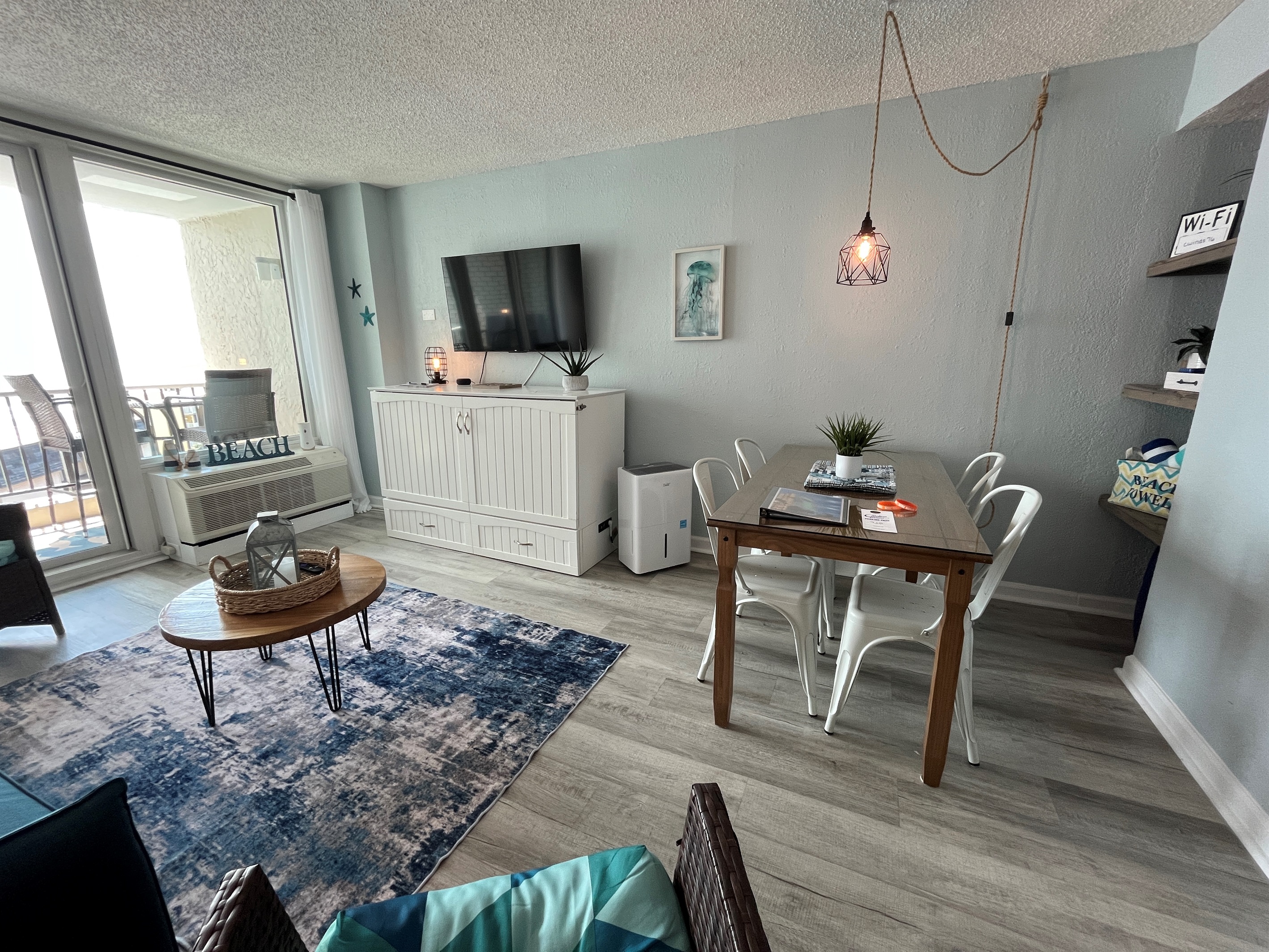 Dining Room/ Living Room