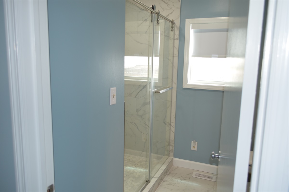 Bath New tile shower