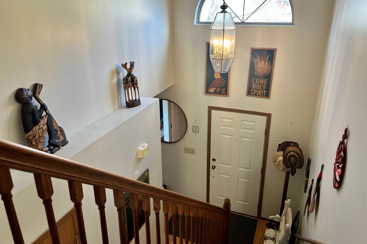 Stairs & Entry - there is a chairlift in place