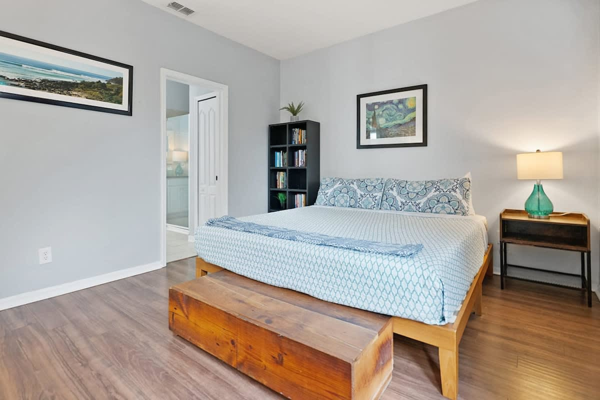 Simple, restful and full of morning light, with a bench at the foot of the bed for the suitcase that never quite gets unpacked. Ceiling fans in every bedroom keep things comfortable right through the night.