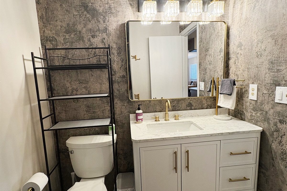 Spacious Jack & Jill Bathroom Gives Access From Kitchen or Blue Bedroom