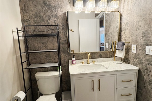 Spacious Jack & Jill Bathroom Gives Access From Kitchen or Blue Bedroom