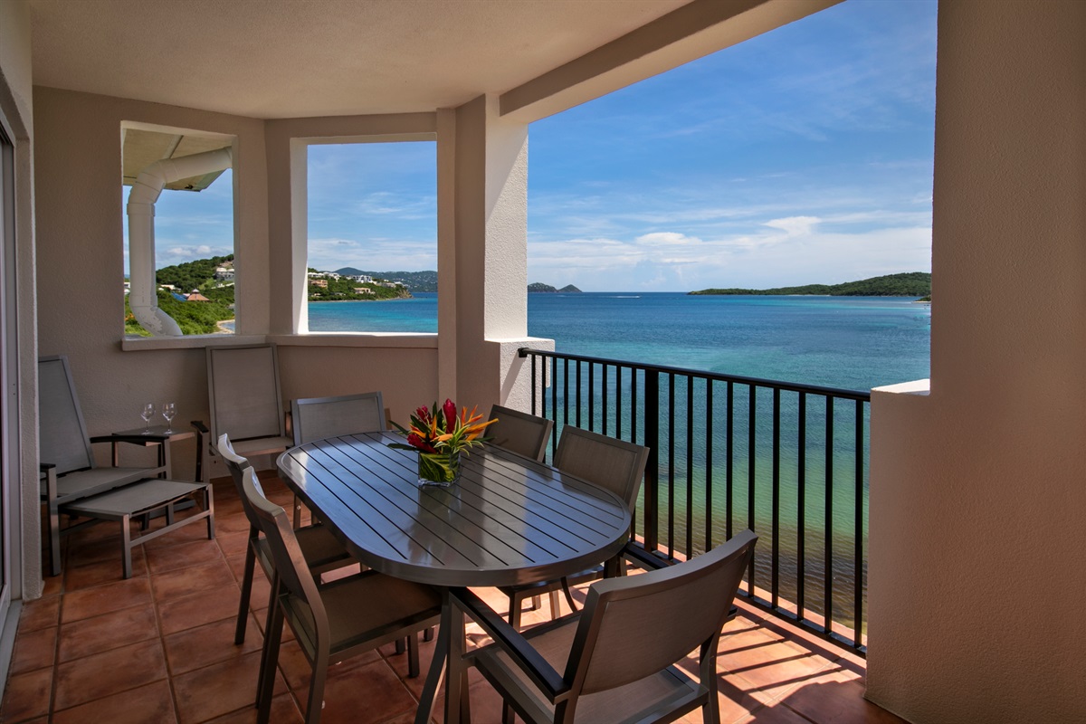 Private outdoor space at the Ritz-Carlton Residences, St. Thomas, perfect for enjoying tropical surroundings and the beachfront lifestyle of the U.S. Virgin Islands