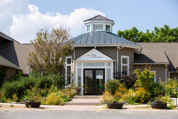 The Spa at Wintergreen offers a full menu of treatments including massage, pedicures, and facials. When you purchase a service you have same day access to the spa, fitness and aquatics facilities. Photo: Sarah Hauser, Virginia Tourism Corporation