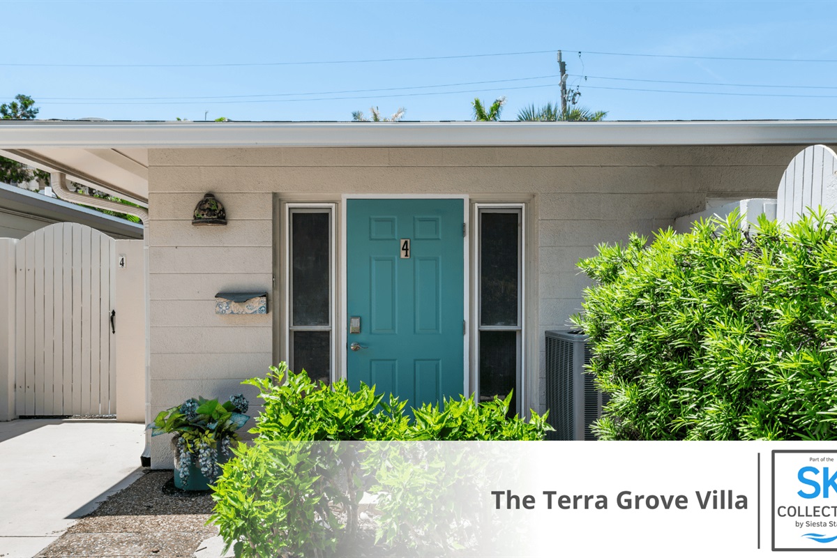 Front Entry w/Parking Space