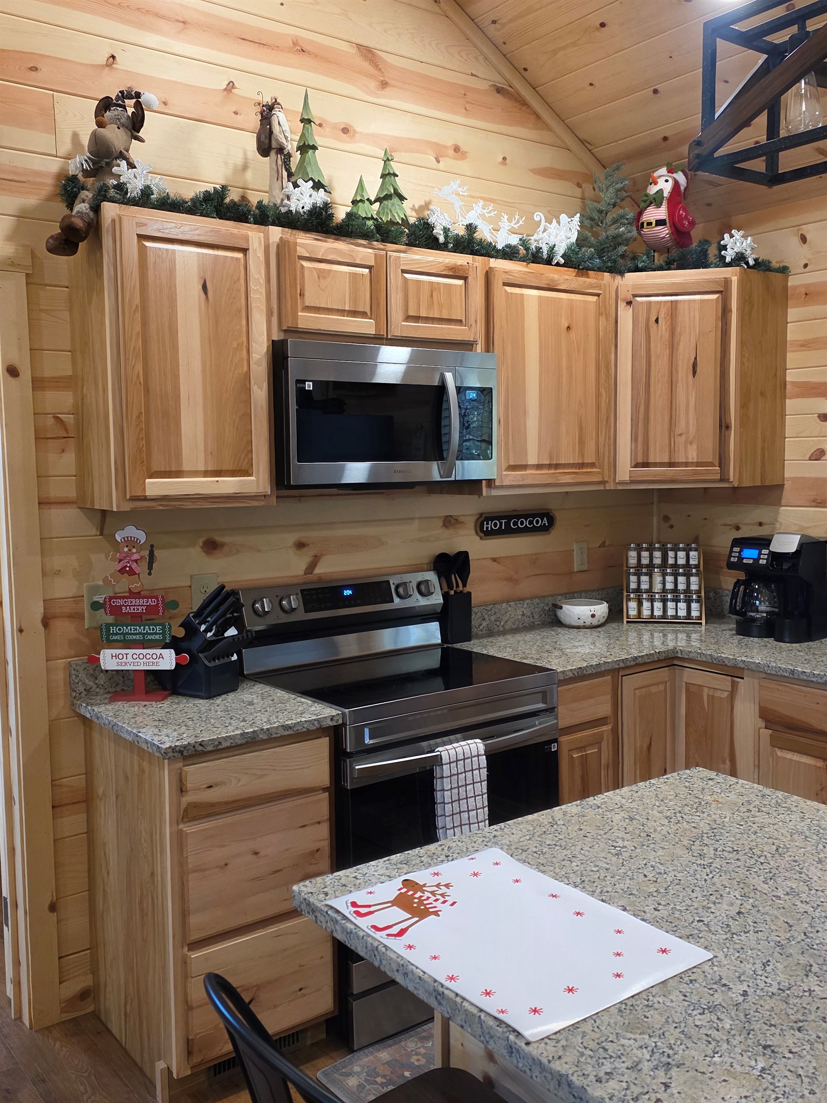 Decore for Christmas in the kitchen.