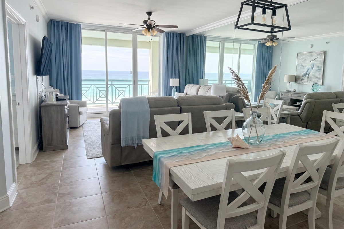 Plenty of room for everyone to sit together — because the best vacation memories start around the table.