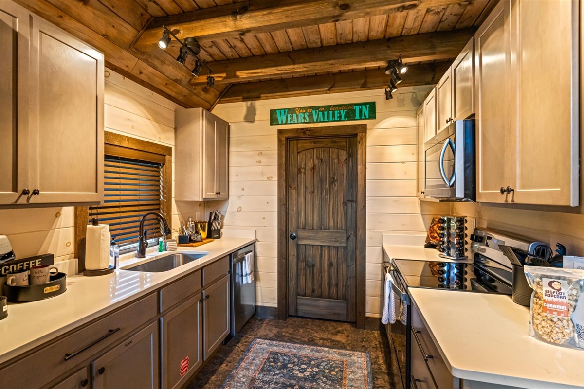 Romantic A-Frame Retreat - Wonder Meadows 8