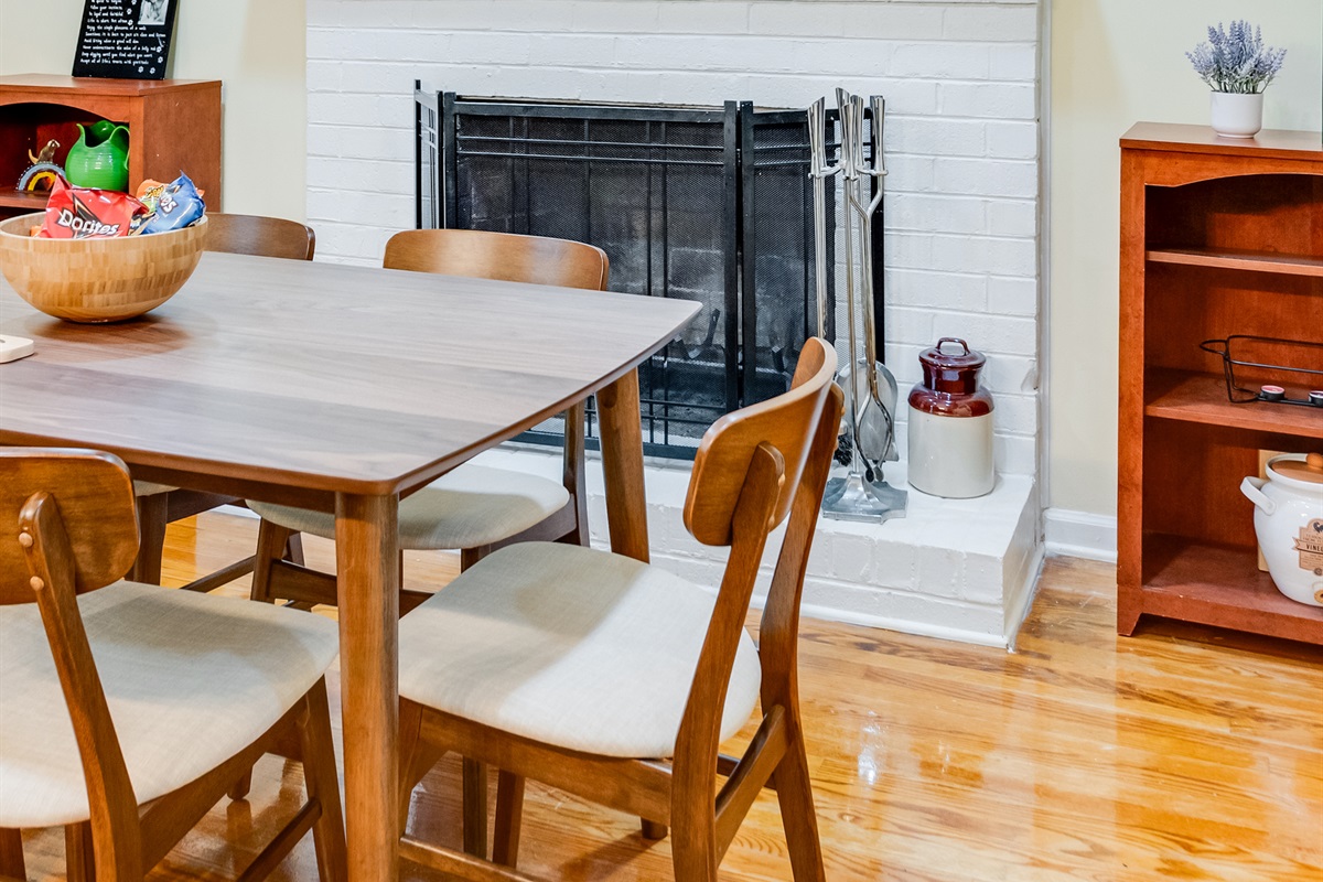 Dining Room: Gather around a stylish table beside the fireplace for memorable meals and moments!