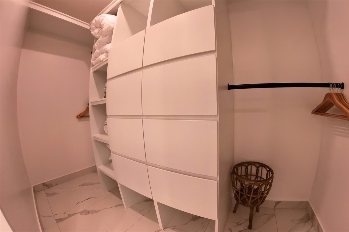 Walk In Closet