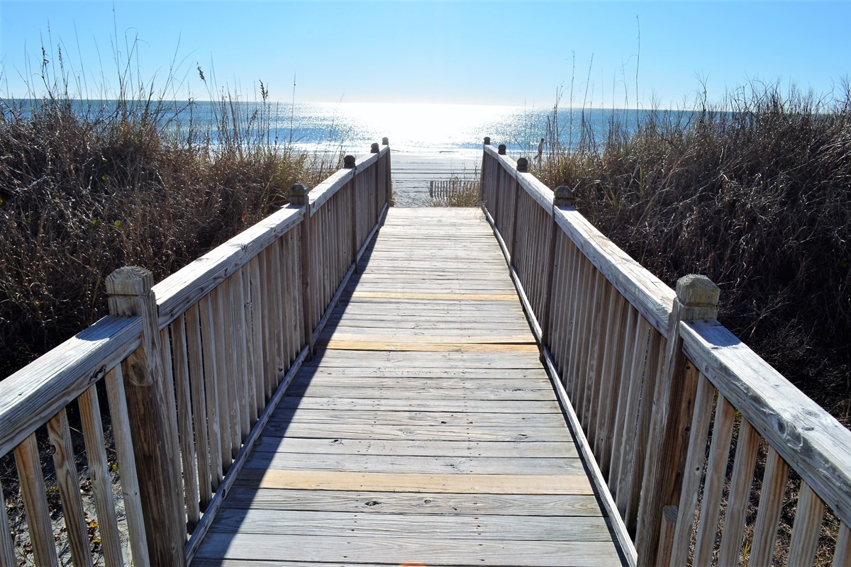 Steps Away from Garden City Beach!