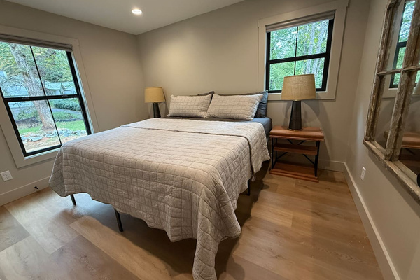 Bedroom 2 with King Bed