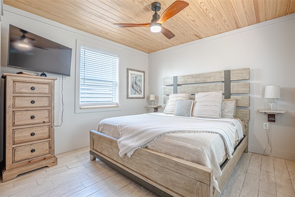Second bedroom with king and smart TV