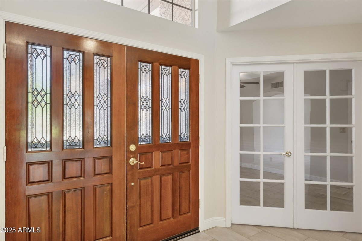 Entry and Office Bedroom w/Shades in Soon