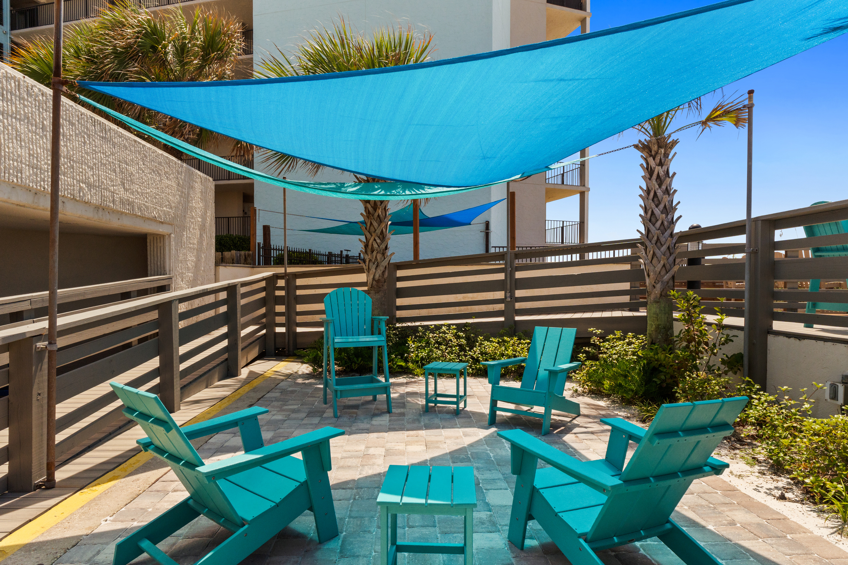 Common Area Outdoor Seating